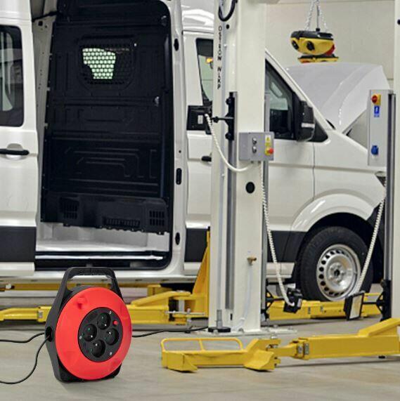 Przedłużacz 10m na bębnie