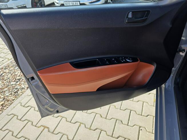 Hyundai i10 1.0 67PS Grzane Fotele Klimatyzacja LED LIFT