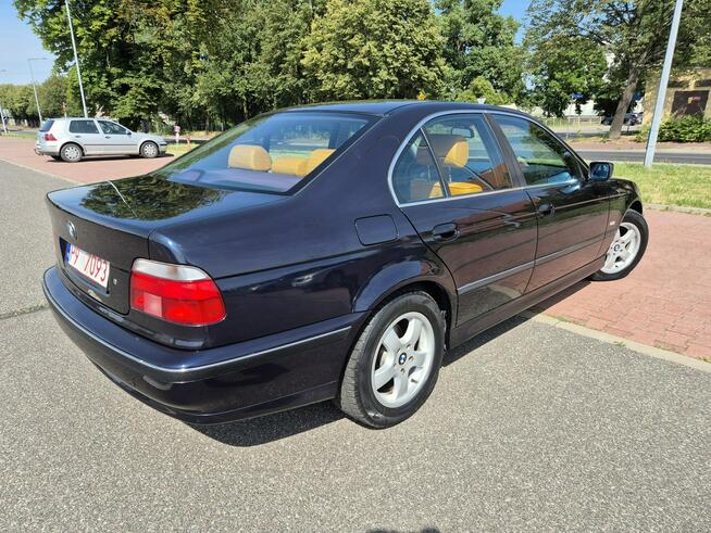 BMW 523 Sedan Manual Bezwypadek Oryginał INDYWIDUAL