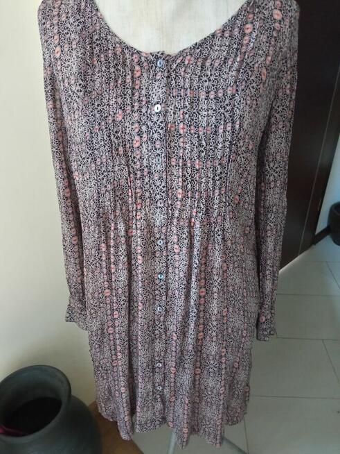 Ładna sukienka za 15 zł