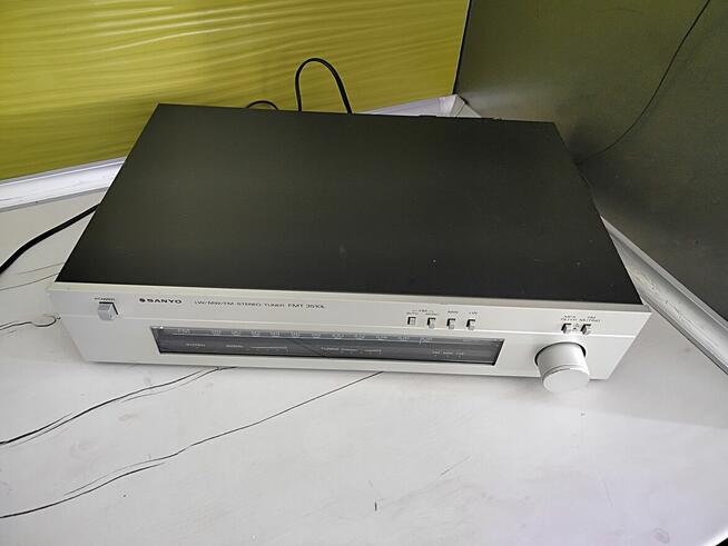 tuner radiowy Sanyo FMT 3510L