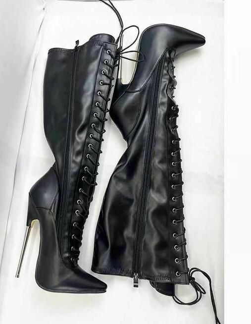 Kozaki wiązane kolory obcas 18 cm