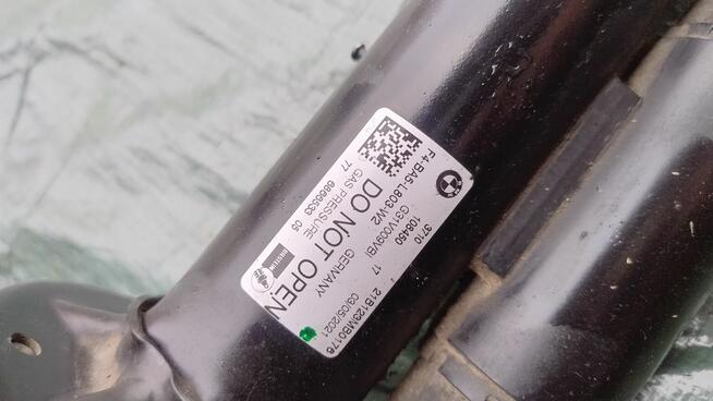BMW G30 G31 XD XDRIVE amortyzator lewy przód