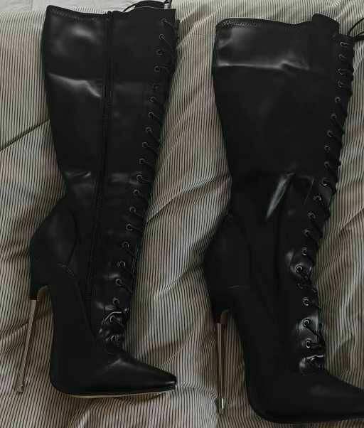 Kozaki wiązane kolory obcas 18 cm