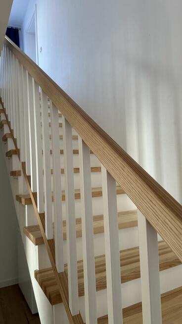 BALUSTRADY SCHODY STAŁ NIERDZEWNA LAKIEROWANA