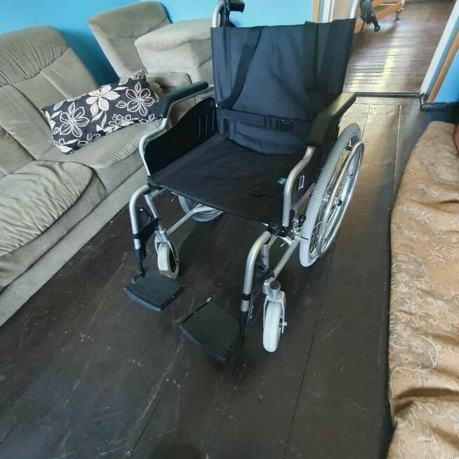 nowy wózek inwalidzki produkcji USA Timago