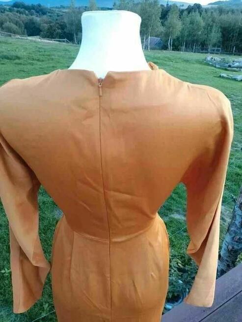 Sukienka satynowa ASOS musztardowa nowa bez metki rozmiar S