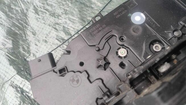 Zamek drzwi lewy tył linki BMW F40 F44 G20