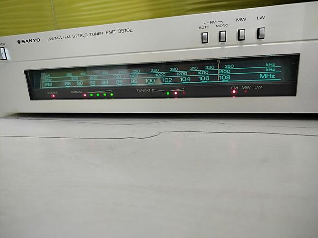 tuner radiowy Sanyo FMT 3510L