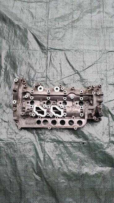 Renault 2.0DCI NISSAN X-TRAIL POKRYWA ZAWORÓW Z WAŁKAMI