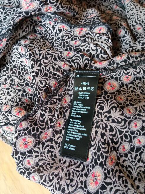 Ładna sukienka za 15 zł