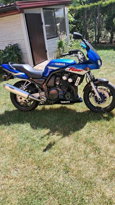 YAMAHA 600 96 koni. 2002r.