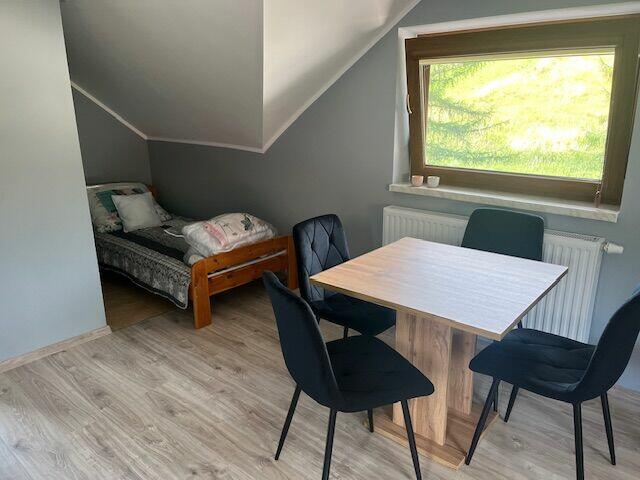 wynajmę pokoje w domkach Polańczyk nad Soliną