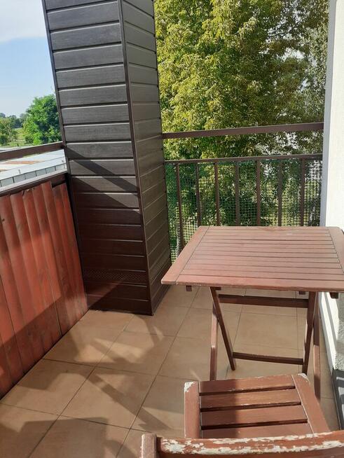 Przestronne, umeblowane 3 - pokojowe mieszkanie w Brwinowie