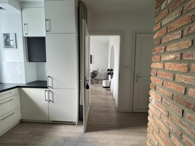 WYNAJMĘ przestronną kawalerkę PRZY METRZE Dworzec Wileński