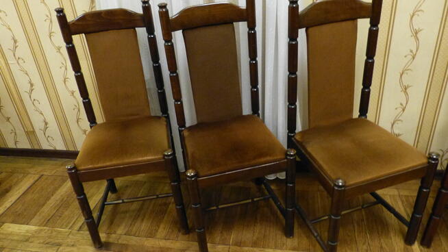 krzesła tapicerowane- buk
