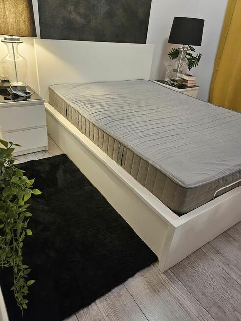 Łóżko z pojemnikiem Ikea Malm 140x200