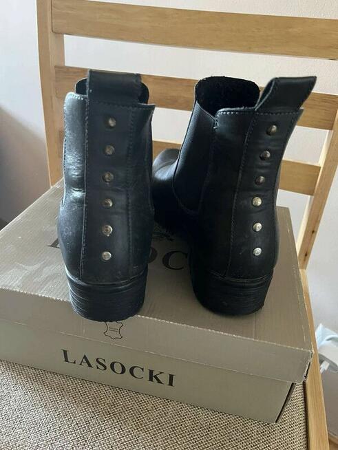 Skórzane buty zimowe Lasocki