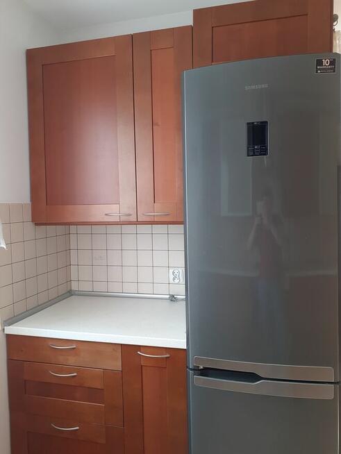 Przestronne, umeblowane 3 - pokojowe mieszkanie w Brwinowie