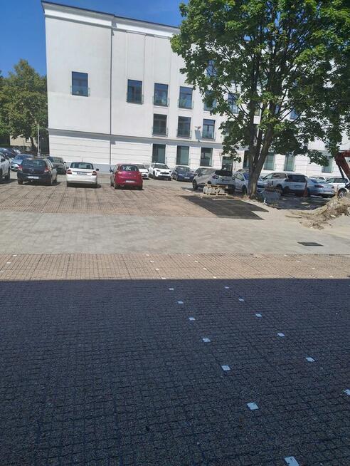 Miejsce parkingowe do wynajęcia - bezpieczne, monitorowane,