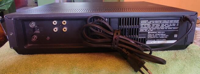 Magnetowid VHS M728 HITACHI