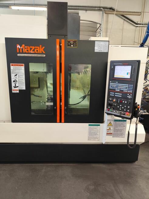 Pionowe centrum obróbcze MAZAK VCN-530C 2012r.