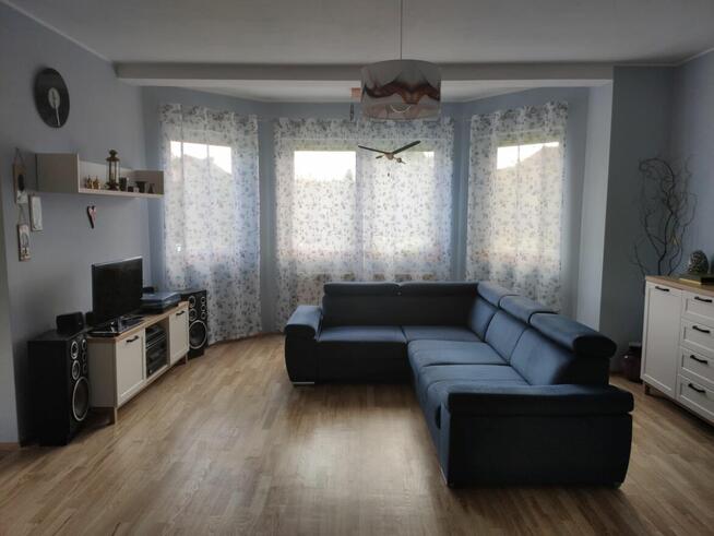 Dom na sprzedaż w Jelczu-Laskowicach