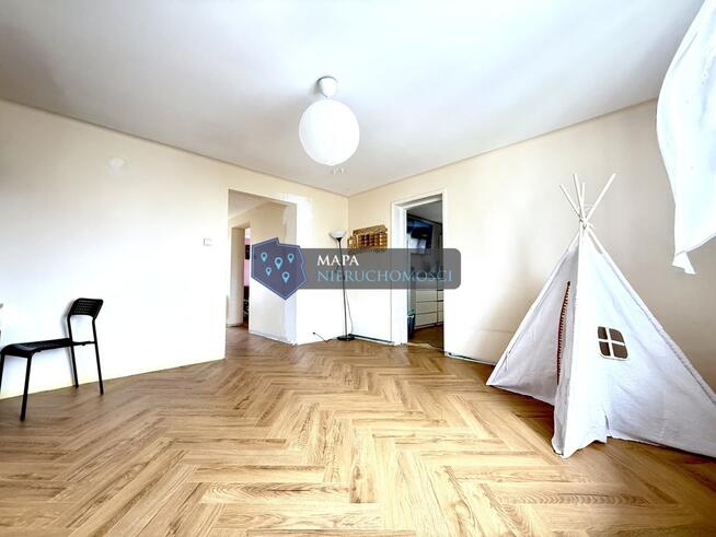 Dom jednorodzinny za miastem