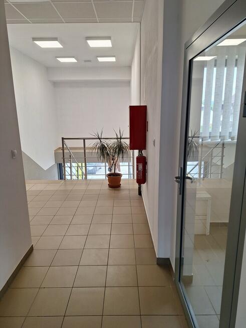 Lokal po salonie fryzjerskim