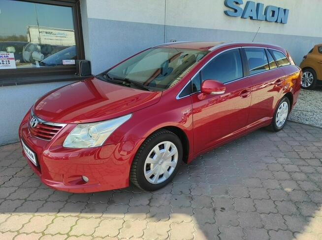 Toyota Avensis KLIMA, 6-biegów, el.szyby, łańcuch rozrządu, wielofunkcja, krajowy