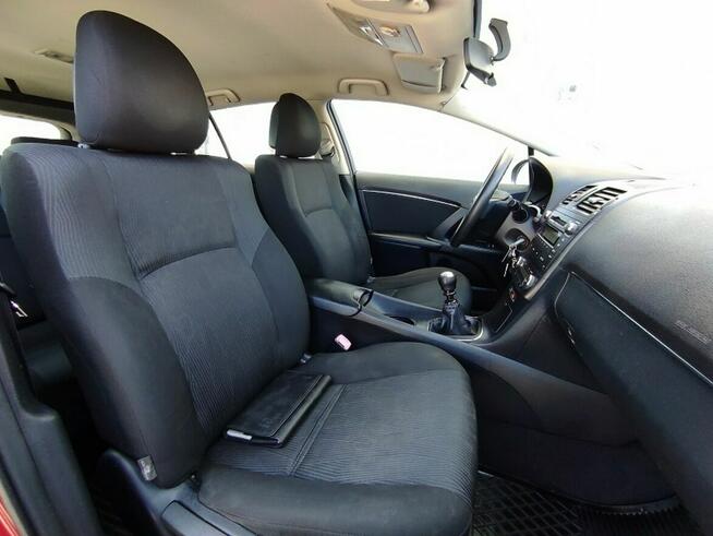 Toyota Avensis KLIMA, 6-biegów, el.szyby, łańcuch rozrządu, wielofunkcja, krajowy