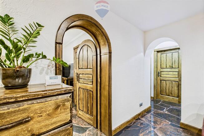 Na sprzedaż mieszkanie, oryginalne wnętrze!