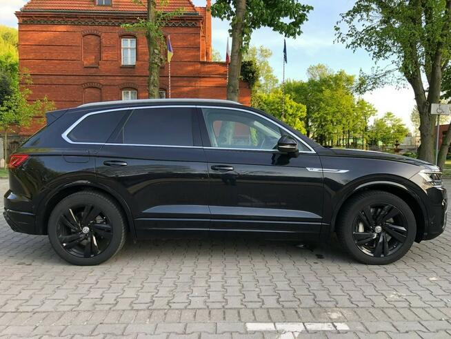 Volkswagen Touareg R-Line 2019r V8 4.0 TDI 422KM 4x4 Matrix Head Pneumatyka Hak FV23% VAT