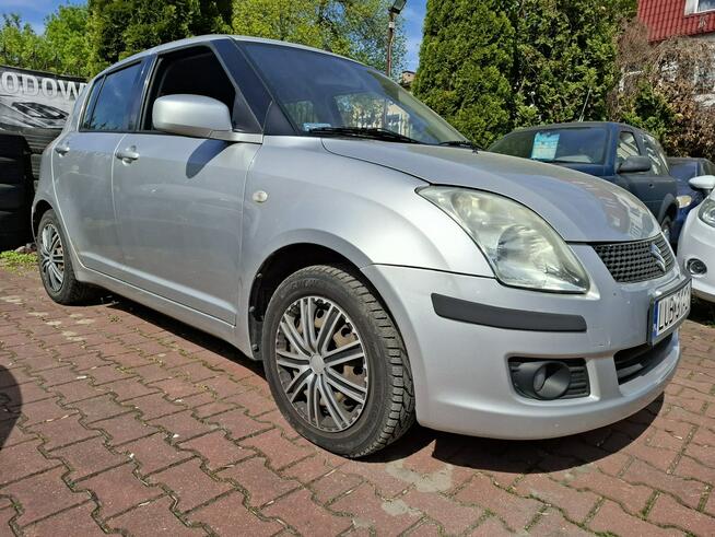 Suzuki Swift Zarejestrowany i Ubezpieczony w PL. Serwisowany.