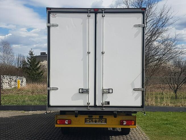 Renault Master KONTENER 8EP 4,21x2,23x2,22 KLIMA MANUAL KRAJOWY 6-BIEGÓW