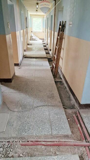 Medycyna, biura, usługi, w centrum, z windą