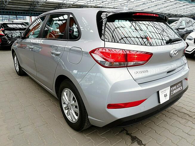 Hyundai i30 1,5 16V Led+Tempomat GWARANCJA 1WŁ Kraj Bezwypadkowy Serwisowany F23%