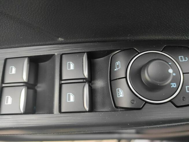 Ford Kuga Titanium 2.0 EcoBlue 120 KM automat AWD PK44063