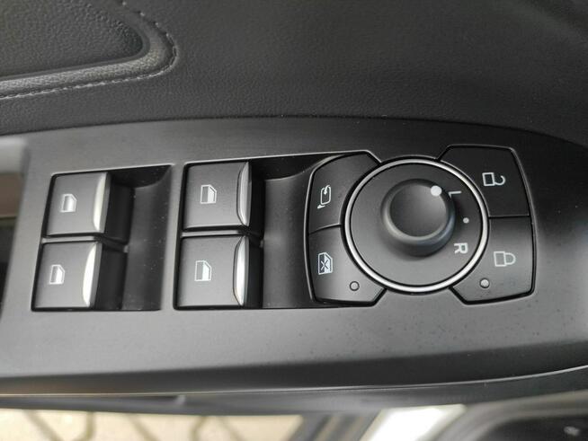 Ford Focus Titanium X 1.0 EcoBoost 125 KM Kombi RB68738