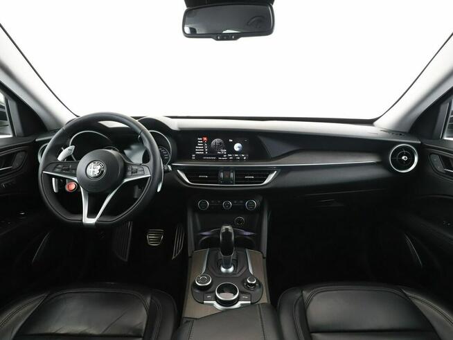 Alfa Romeo Stelvio 4x4, 280KM, skóra, navi, klima auto, LED, grzane fotele