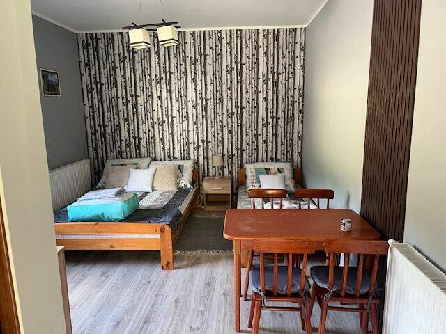 wynajmę pokoje w domkach Polańczyk nad Soliną