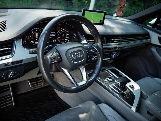 Sprzedam Audi SQ7 Tiptronic 435 KM