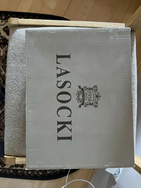 Skórzane buty zimowe Lasocki