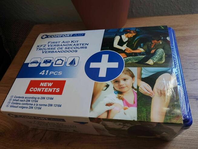 Apteczka Pierwszej Pomocy Comfort samochodowa 41 elementów