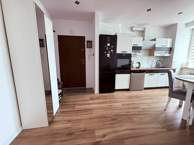 ATRAKCYJNE MIESZKANIE NA PARTERZE!