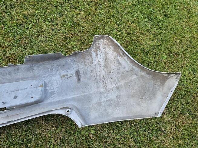 Zderzak tylny toyota yaris ll