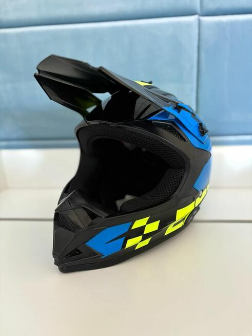 Kask cross