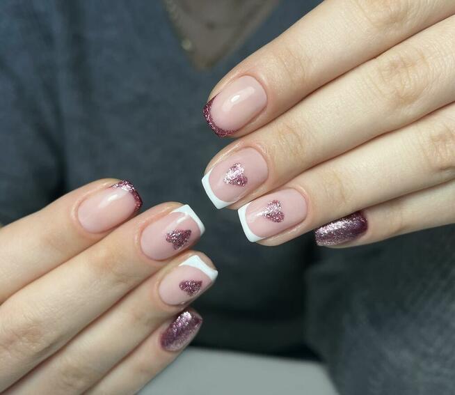 Paznokcie hybrydowe / żelowe / kauczukowe manicure pedicure