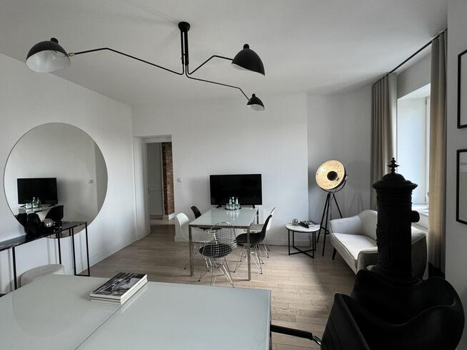 WYNAJMĘ przestronną kawalerkę PRZY METRZE Dworzec Wileński