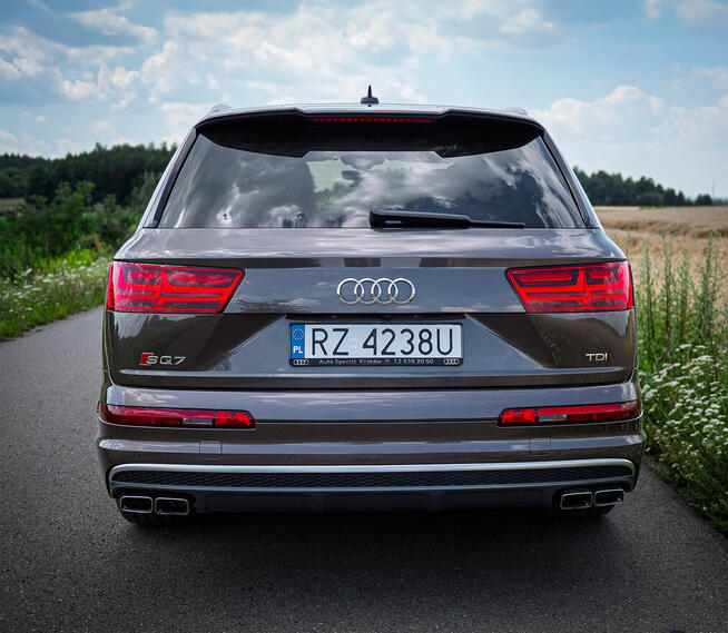 Sprzedam Audi SQ7 Tiptronic 435 KM